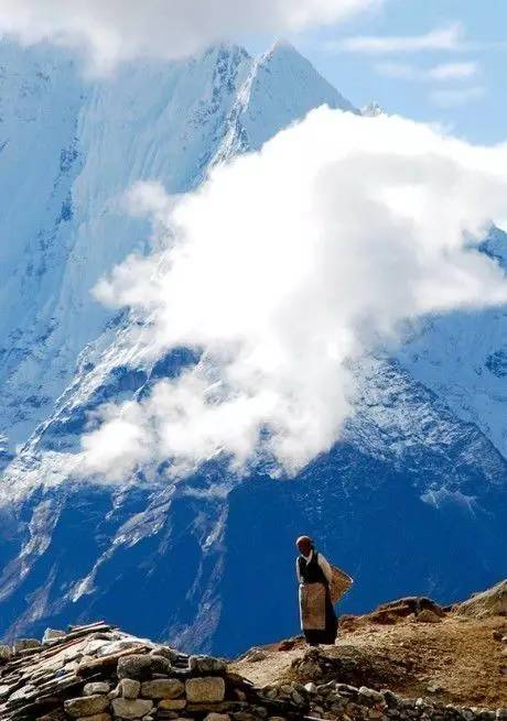 西藏，历史与现实交融的和平净土